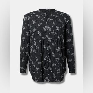 Torrid 0X Emma Babydoll tunic Moth black NWT